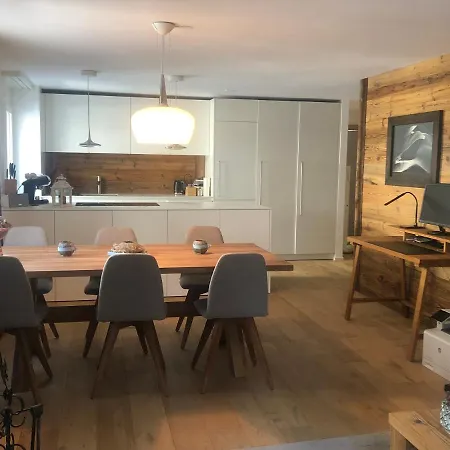 Appartement Alpine Chic Mit Cheminee Zermatt